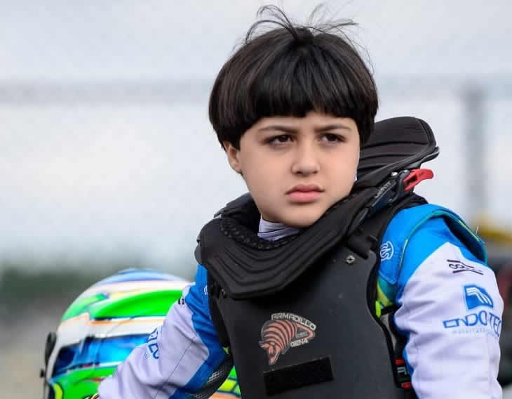 Leia mais sobre o artigo Jovem piloto campista se destaca no automobilismo nacional