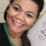 A professora de literatura do Colégio Único, Virginia Novais Barbosa de Castro