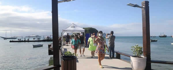 Temporada de transatlânticos em Búzios