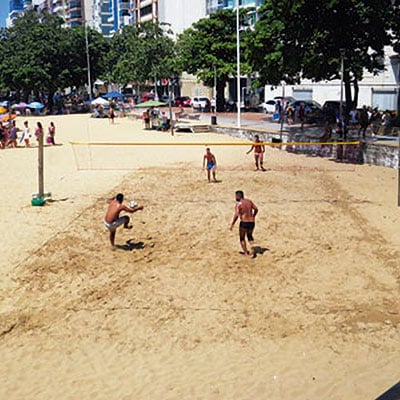 Leia mais sobre o artigo Futevôlei: a febre das praias