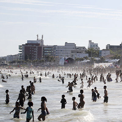 Leia mais sobre o artigo Turismo de lazer  avança em Macaé