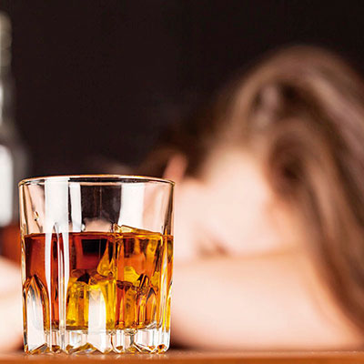 Leia mais sobre o artigo Como lidar com o alcoolismo?