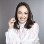Dra. Laura Ferzeli
