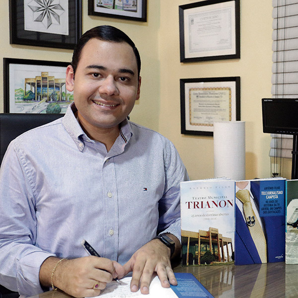 O jornalista e escritor Antônio Filho Antônio-Filho—Divulgação-(2)